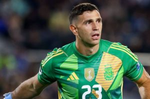 Emiliano Martinez (Photo Credit: Getty)
