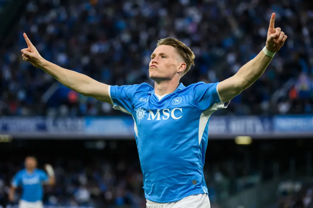 Roy Keane says McTominay was held back by Fred partnership at United 2 Scott McTominay