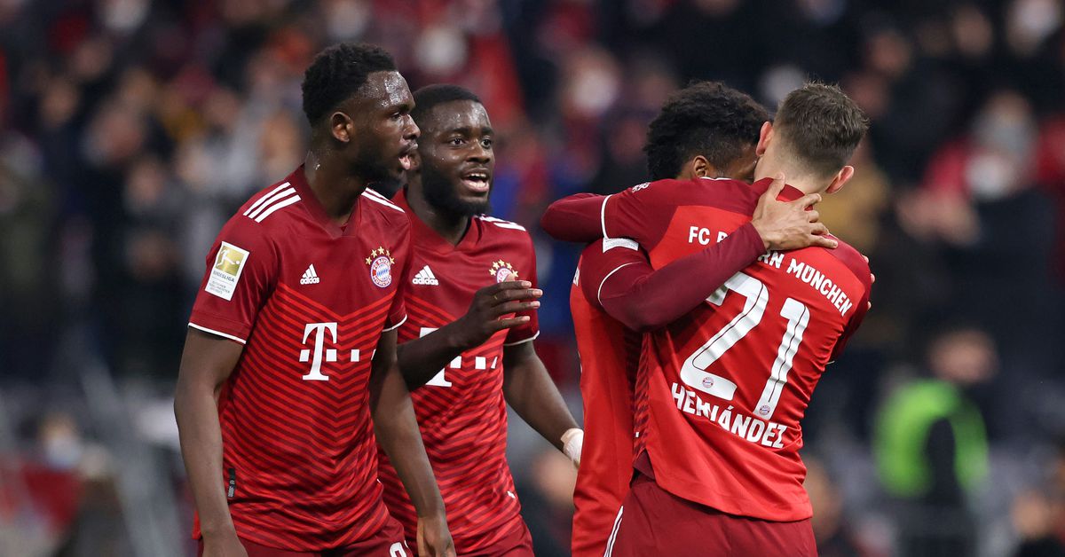 Bayern Munich players rejoicing