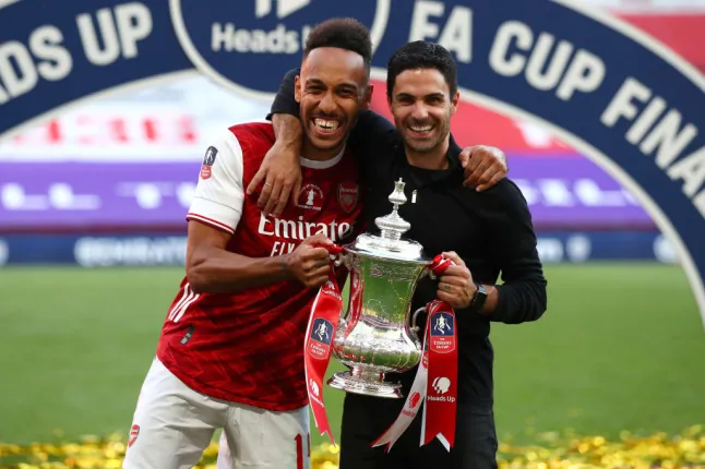 Pierre Emerick-Aubameyang and Mikel Arteta (Photo Credit: Getty)