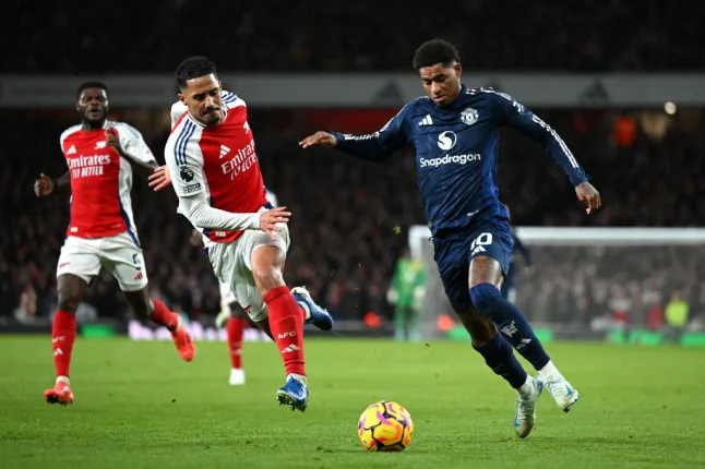 Marcus Rashford vs Arsenal Players (Photo Credit: Getty)