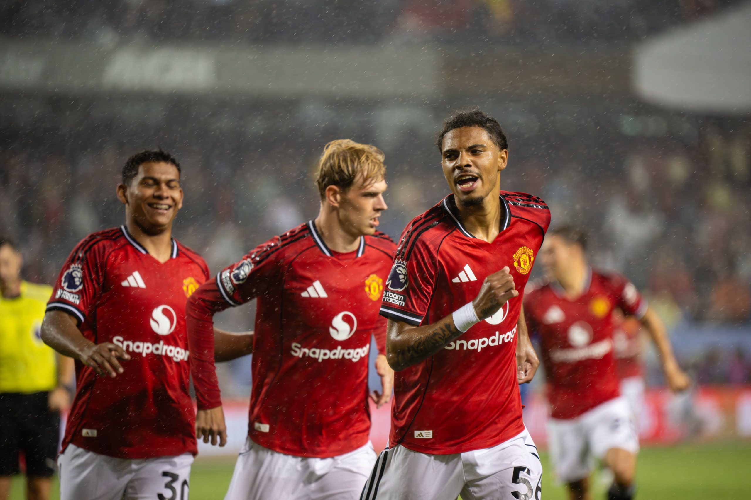 Manchester United continue good pre-season form with huge win over Bournemouth