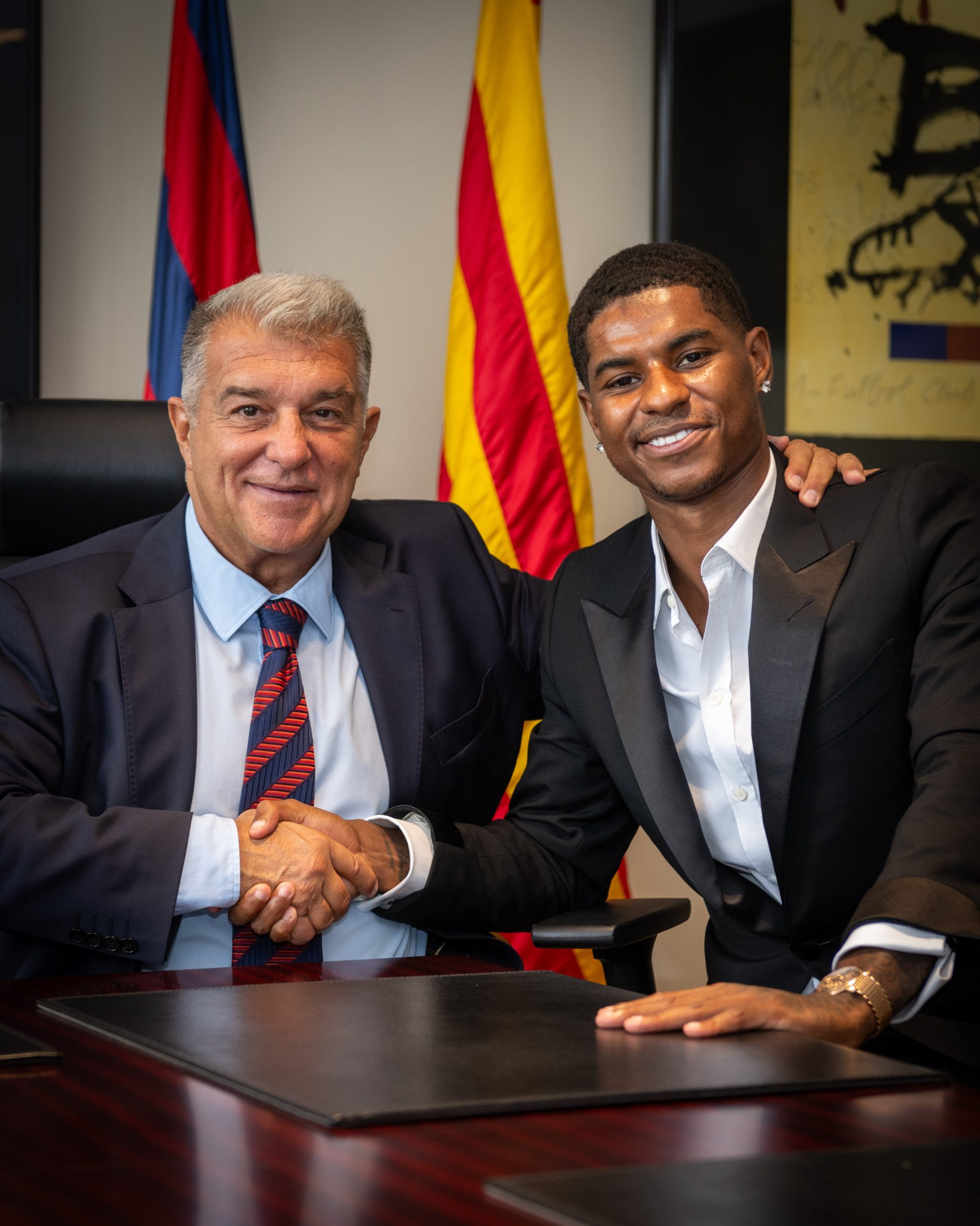 Barcelona unveils Rashford as he gets the jersey number 14
