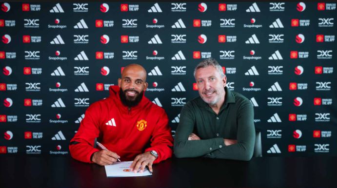 Bryan Mbeumo pens Manchester United deal. (Photo credit: Manutd.com)