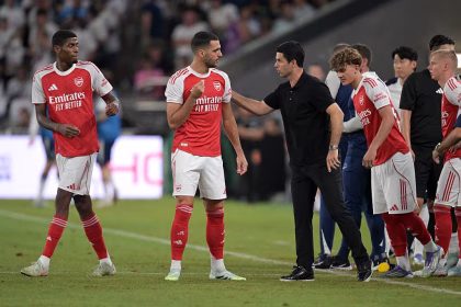 Mikel Arteta and Arsenal players during clash with Spurs in Hong Kong (Photo Credit: Arsenal Media)