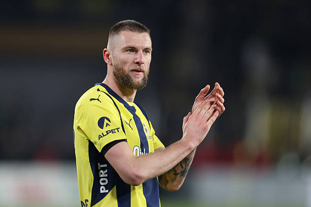 Milan Škriniar Seals Permanent Move to Fenerbahçe from PSG 24 Fenerbahçe