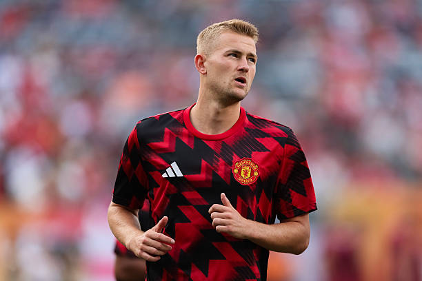 Manchester United’s defender hails Amorim’s tactical approach