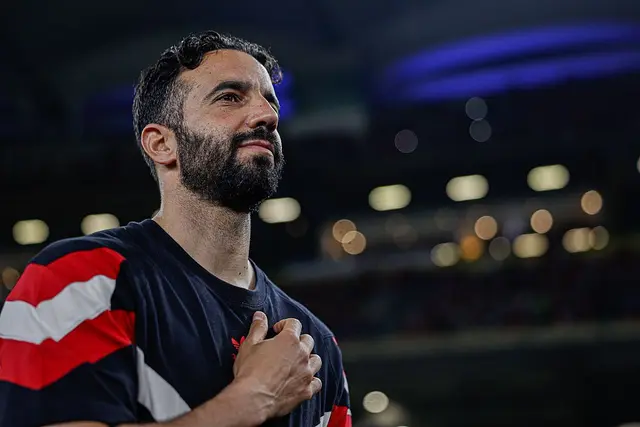 Manchester United's coach Ruben Amorim