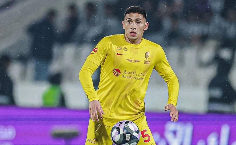 Bayer Leverkusen step up pursuit of Ezequiel Fernández after personal agreement