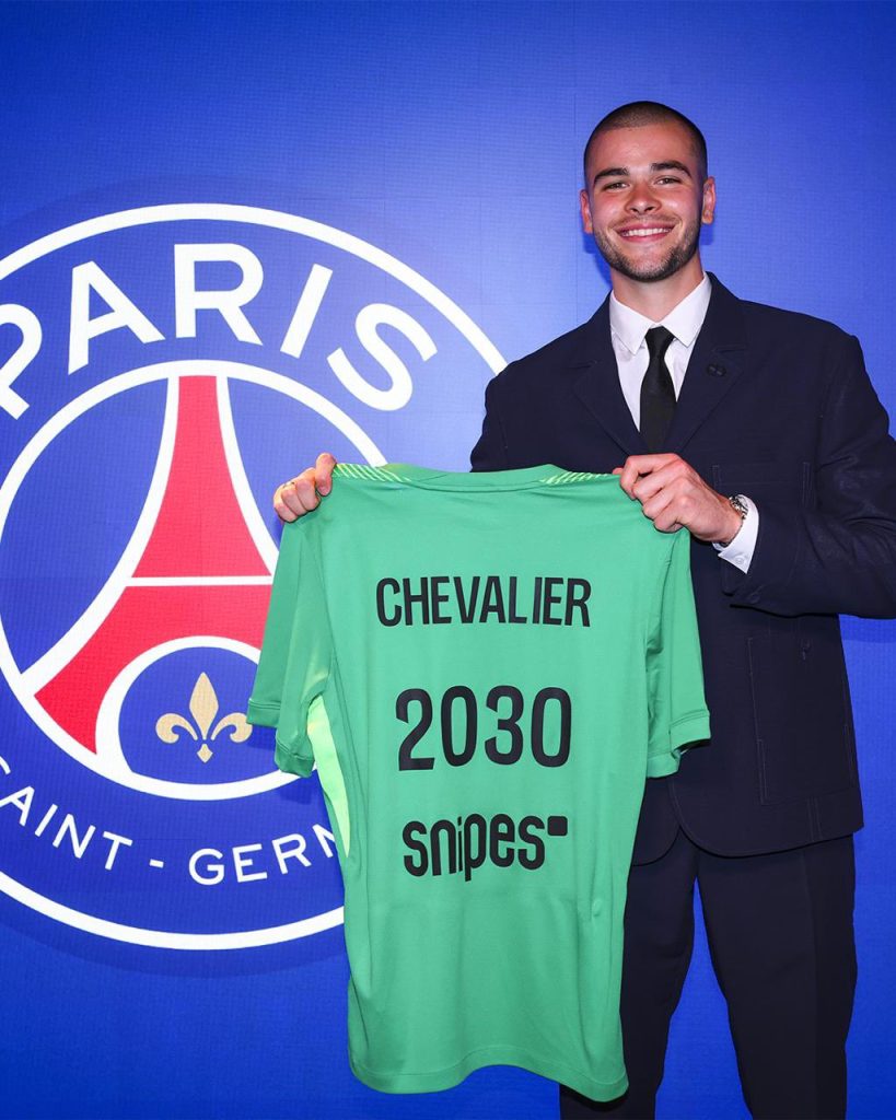 PSG Sign Lucas Chevalier for €40m, Donnarumma Era Set to End 23 PSG