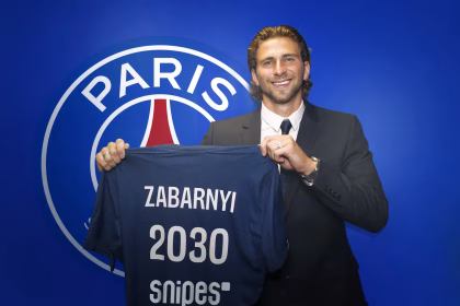 PSG signs Illia Zabarnyi (Photo Credit: PSG Media)