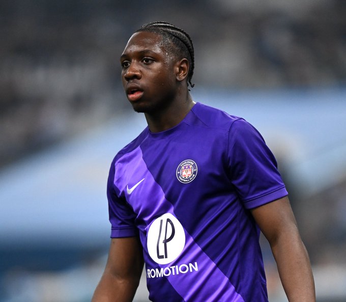 Crystal Palace set to rival Aston Villa for Toulouse defender Jaydee Canvot
