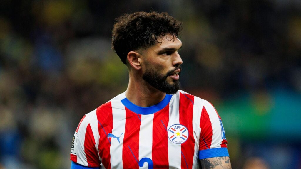 Omar Alderete joins Sunderland from from Getafe.