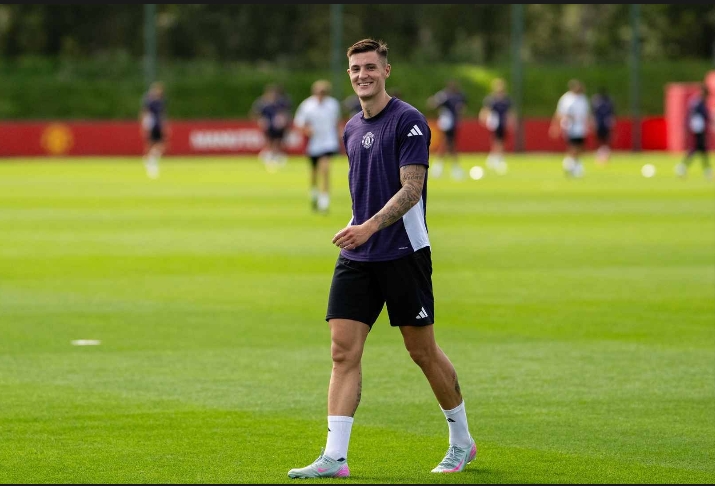 Benjamin Šeško vows to help Manchester United start flying again 23 Screenshot 2025 08 11 13 13 20 41 f4a87188b2bd6c3879f5ed6411c4f59d