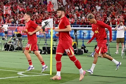 Liverpool players (Credit: Getty Images)