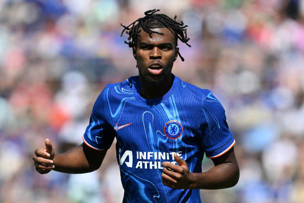 Borussia Dortmund Close in on Chelsea’s Carney Chukwuemeka