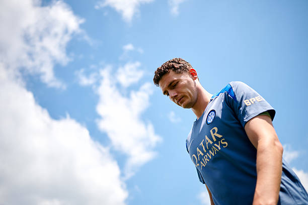 Inter Milan’s Benjamin Pavard targeted by top clubs ahead of transfer window