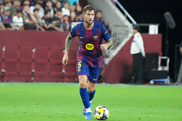 Iñigo Martínez is set to join Ronaldo at Al Nassr 23 Iñigo Martínez (Photo Credit: Getty)