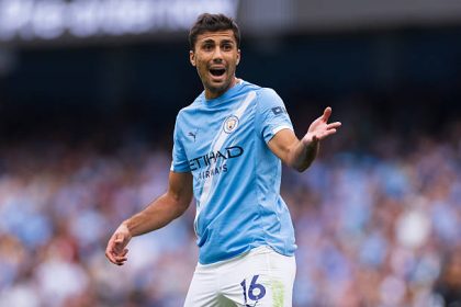 MANCHESTER, ENGLAND - AUGUST 23: Rodri of Manchester City during the Premier League match between Manchester City and Tottenham Hotspur at Etihad Stadium on August 23, 2025 in Manchester, England. (Photo by Marc Atkins/Getty Images)