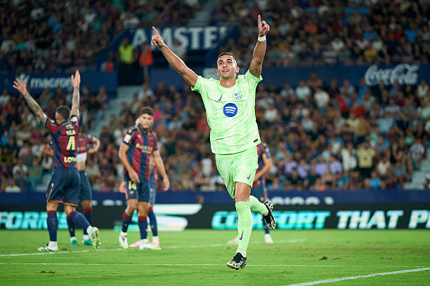 Barcelona Escape With Dramatic 3-2 Win Over Levante After Second-Half Fightback 3342 Barcelona