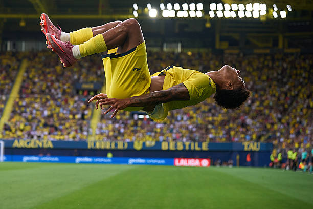 Buchanan Hat-Trick Fires Villarreal to 5-0 Rout of Girona 3305 Villarreal