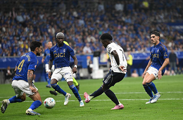 Mbappé Brace Powers Real Madrid to 3-0 Victory Over Real Oviedo 3305 Real Madrid