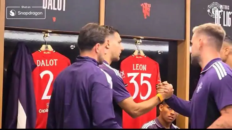 Diego Leon shirt number