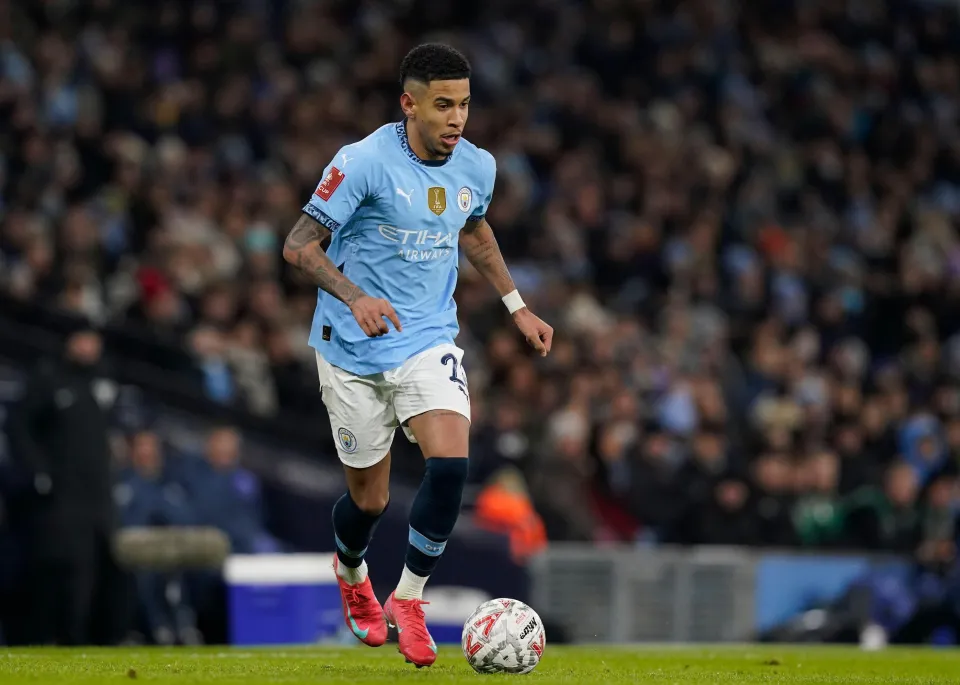 Manchester City winger, Savinho