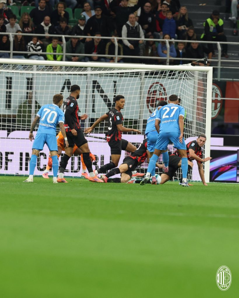 AC Milan player Adrien Rabiot puts his body on the line to prevent Napoli from scoring (Photo Credit: AC Milan X handle)