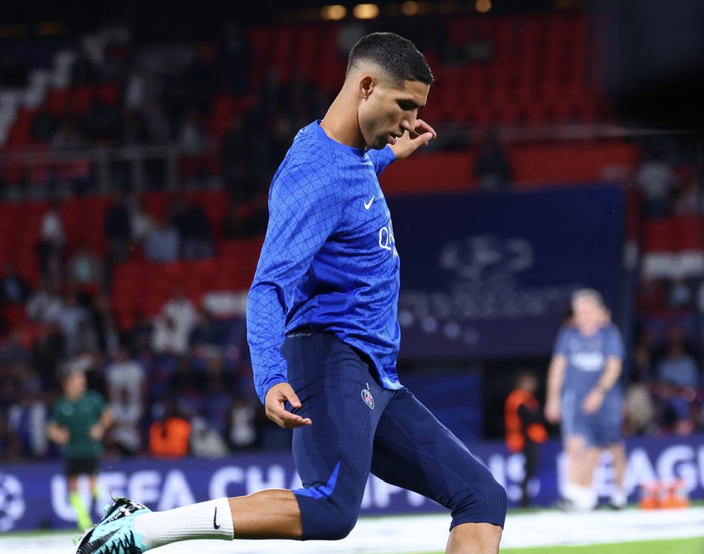 Hakimi starts for PSG tonight. (Credit: PSG media on X).