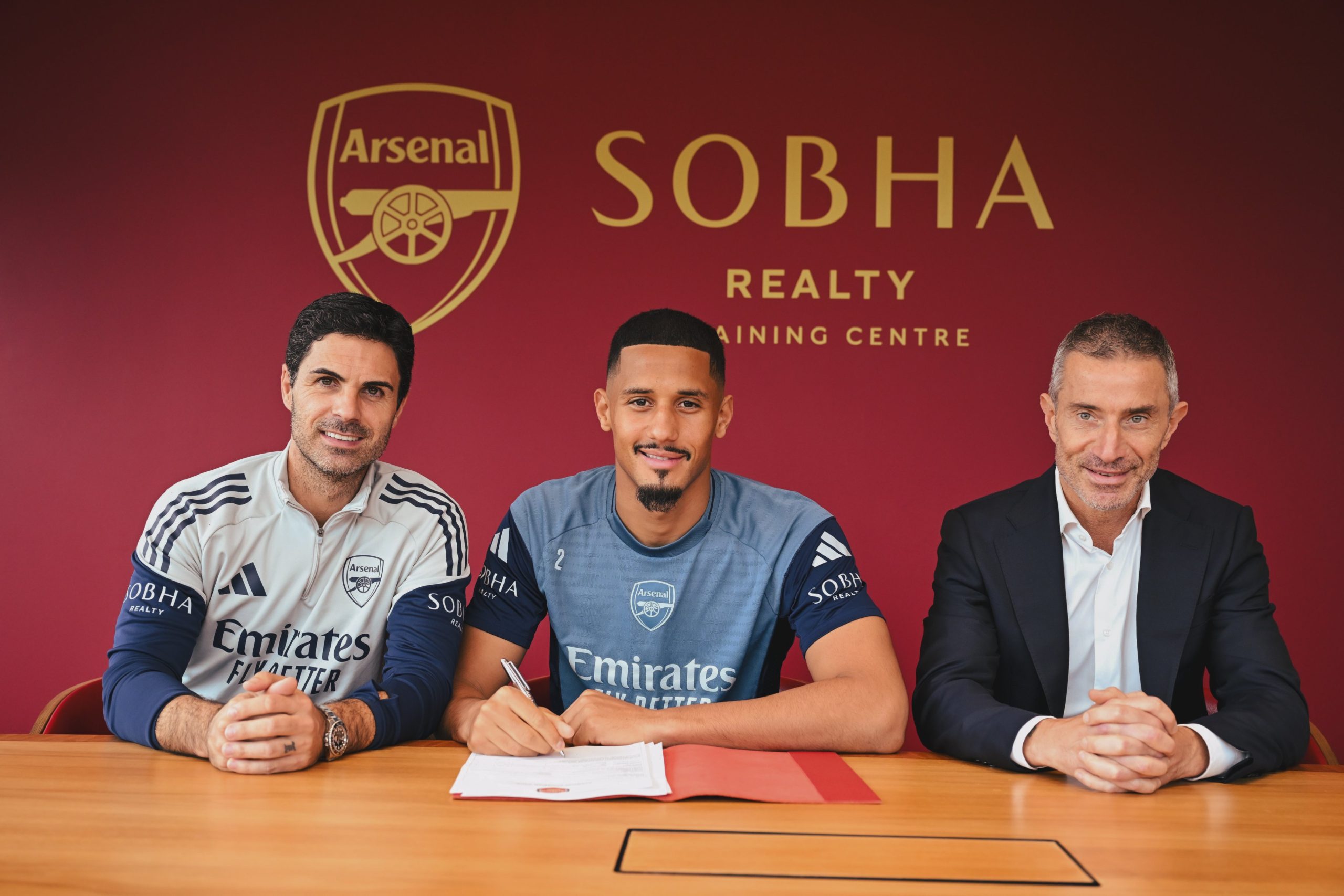 Arsenal player William Saliba signs a new contract extension with the team (Photo Credit: Arsenal X handle)