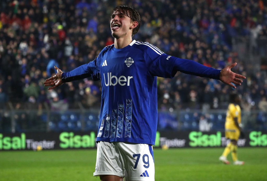 Nico Paz ( Photo Credit: Como Fc website)