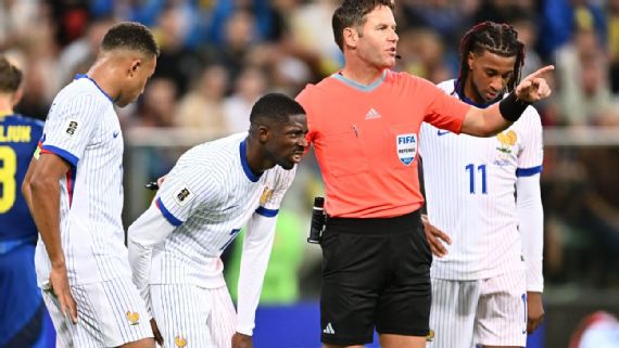 Dembélé suffered an injury 
