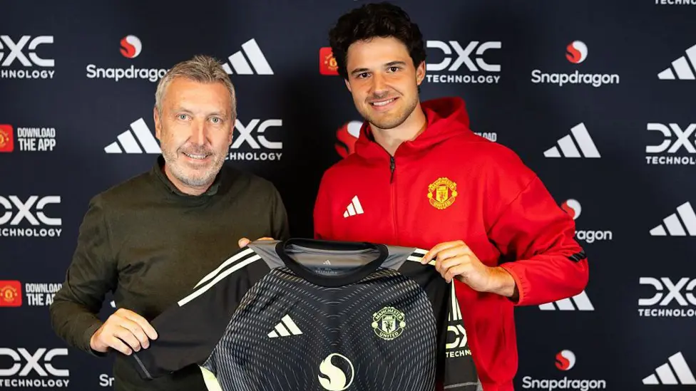 Manchester United new goalkeeper Senne Lammens