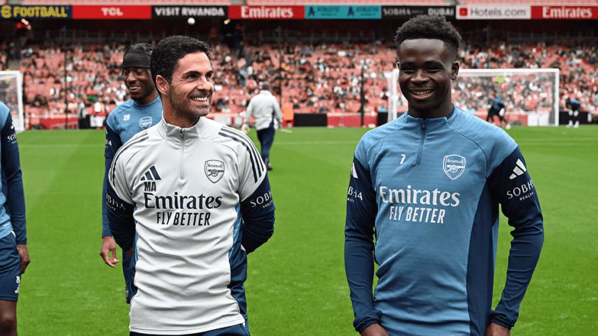 Saka and Arteta (Credit: Arsenal media file).