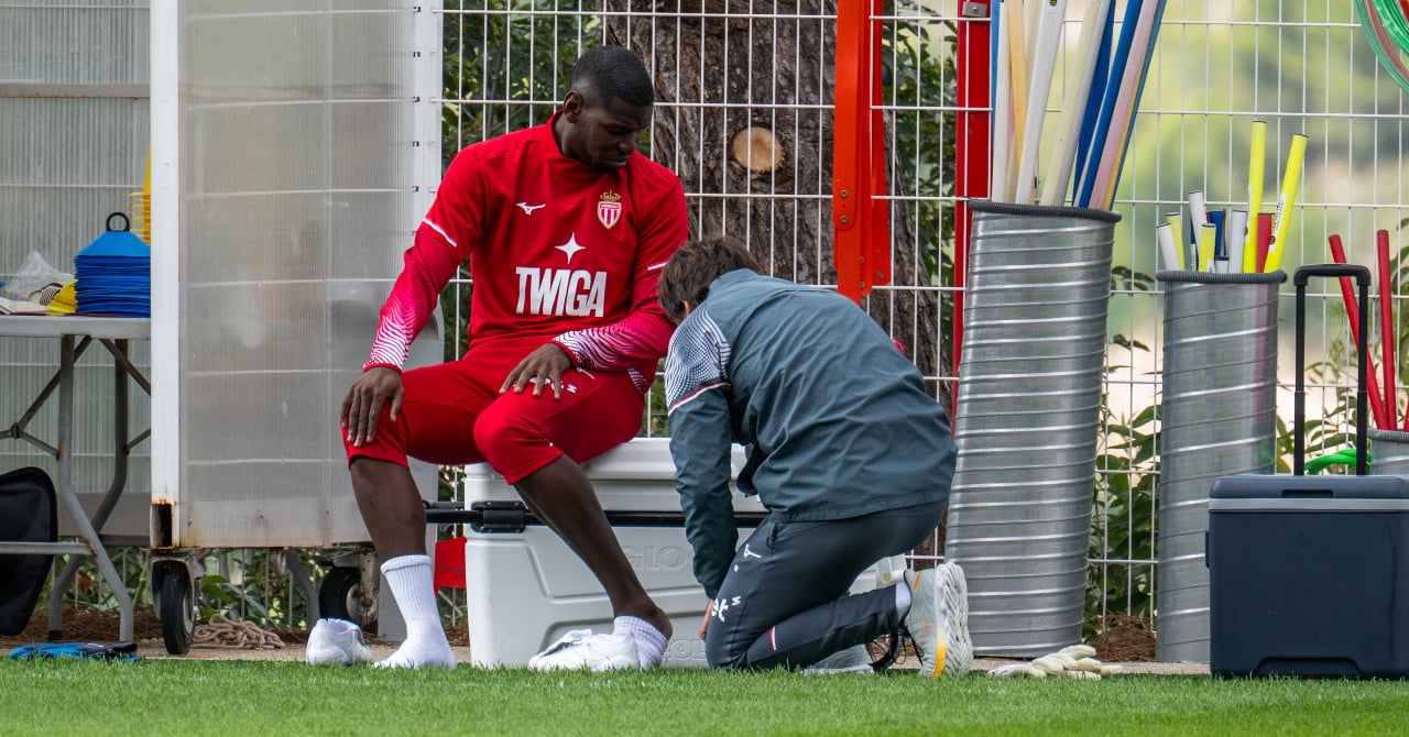 Paul Pogba suffers a minor ankle injury (Photo Credit: French Football Weekly Media)