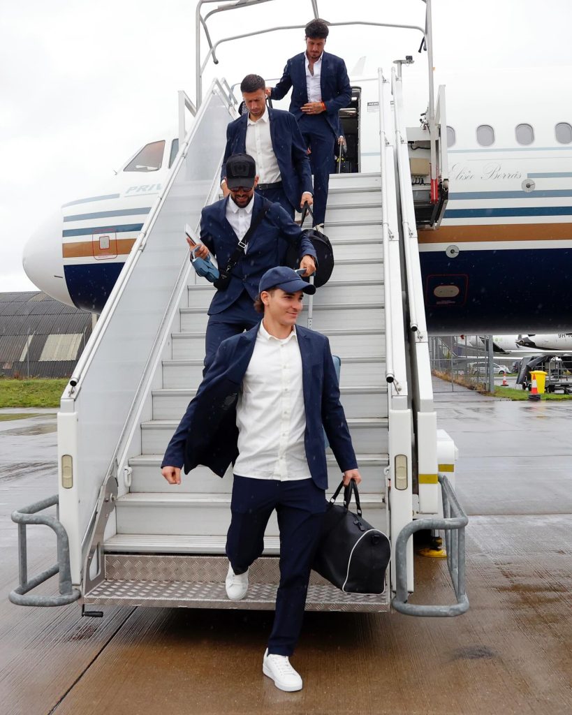 Atletico Players arriving at the airport for the game against Arsenal (Photo Credit: Atletico Madrid Facebook page)