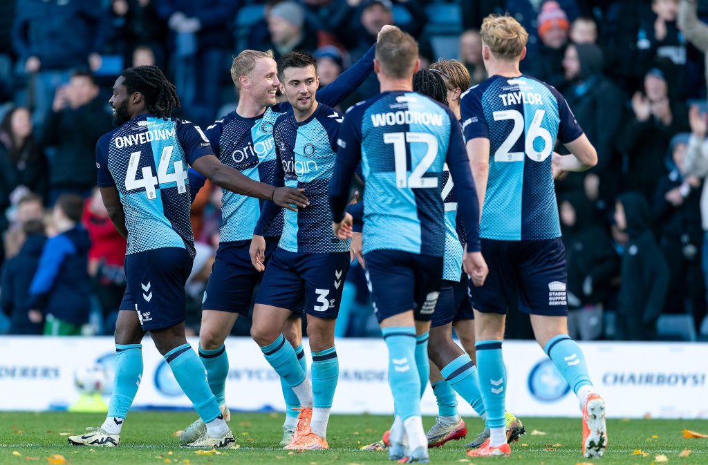 Wycombe Wanderers players (Photo Credit: Wycombe Wanderers FC facebook page)