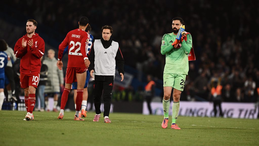 Liverpool players thanking the fans for their support after the loss to Chelsea (Photo Credit: Liverpool X handle)