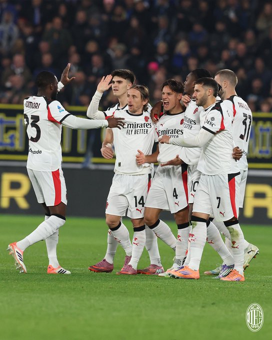 AC Milan players celebrating (Photo Credit: AC Milan via X)