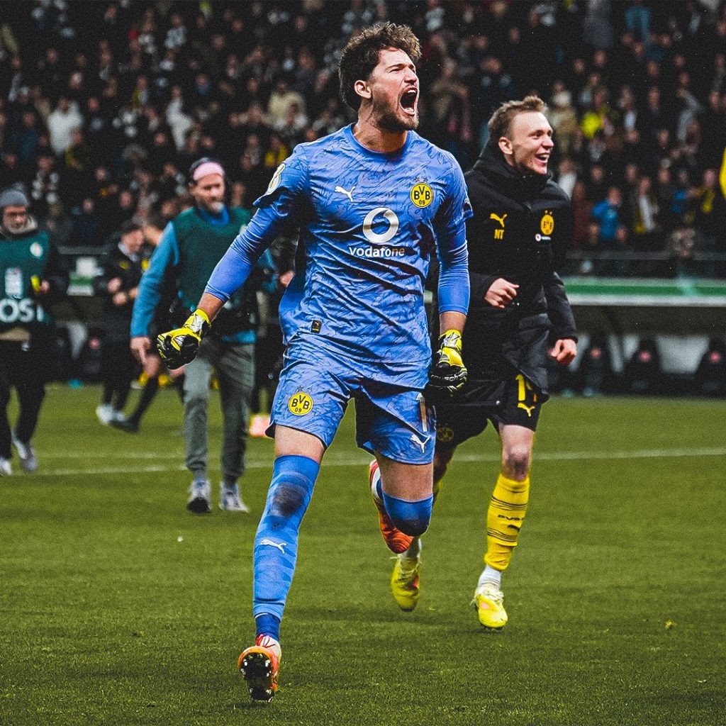 Dortmund goalkeeper Kobel celebrates after the penalty shootout (Photo Credit: BVB X handle)