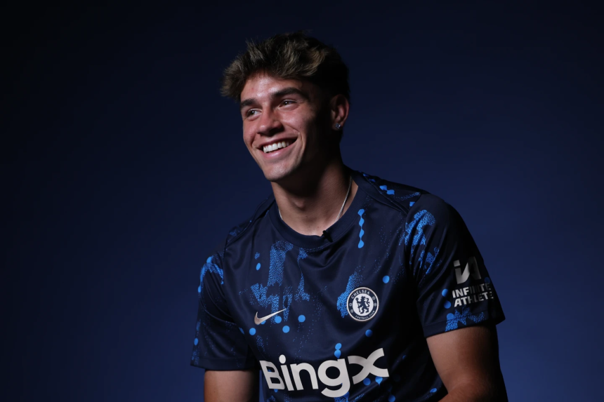 Marc Guiu (Photo Credit: Chelsea website)