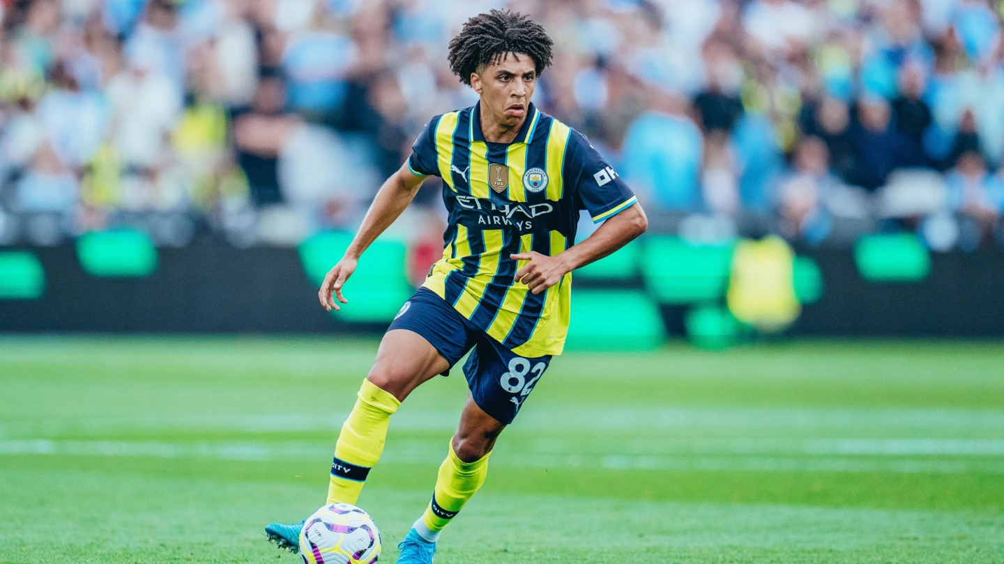 Rico Lewis has reach his 100th appearance for Manchester City. (Photo credit: Manchester City website.)