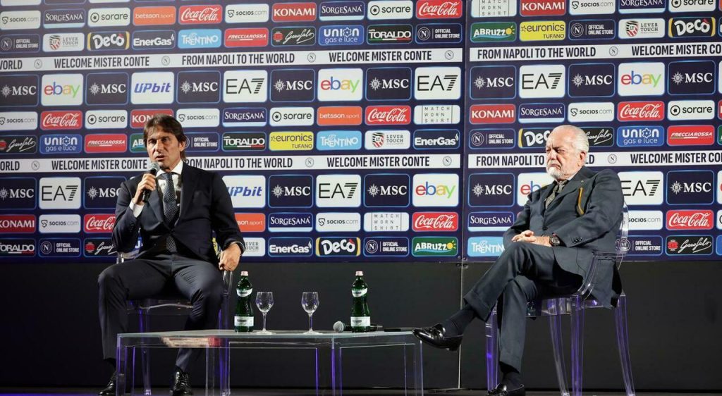 De Laurentiis and Antonio Conte (Photo Credit: Napoli website)