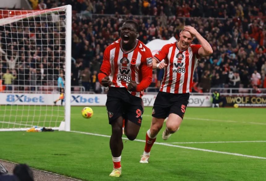 Brian Brobbey celebrates a goal. Photo Credit: Sunderland Media.