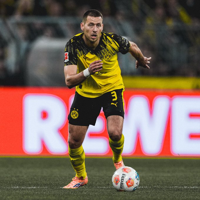 Waldemar Anton (Photo Credit: Borussia Dortmund via X)