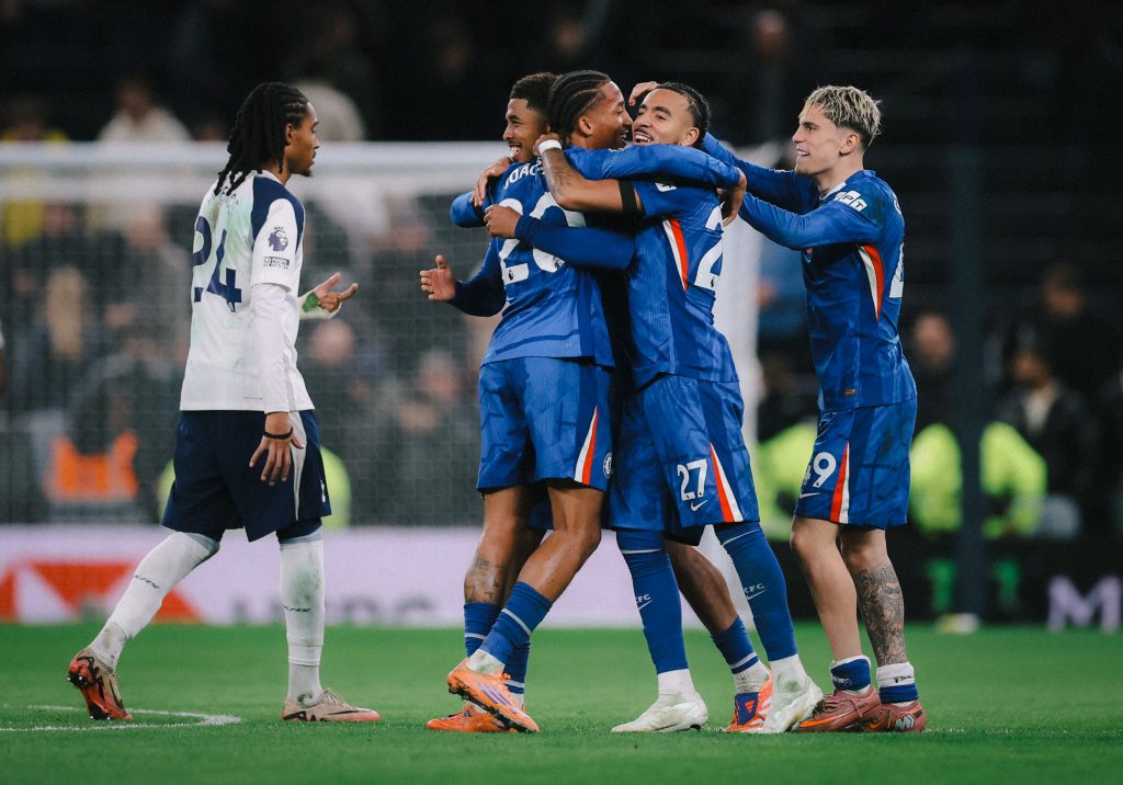Chelsea players celebrating the derby win over Tottenham (Photo Credit: Chelsea X handle)