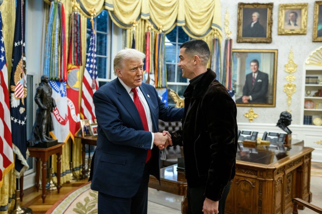 Cristiano Ronaldo and President Trump meet at the Whitehouse (Photo Credit: Ronaldo via Instagram)
