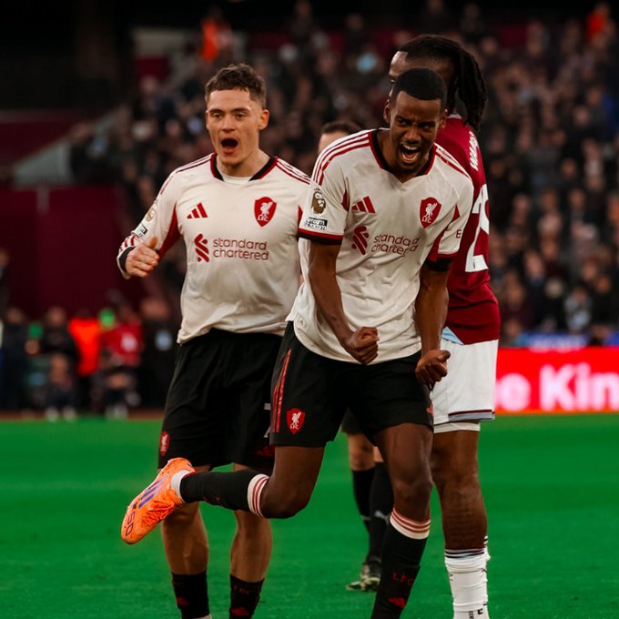 Liverpool players celebrate (Photo Credit: Liverpool via X)