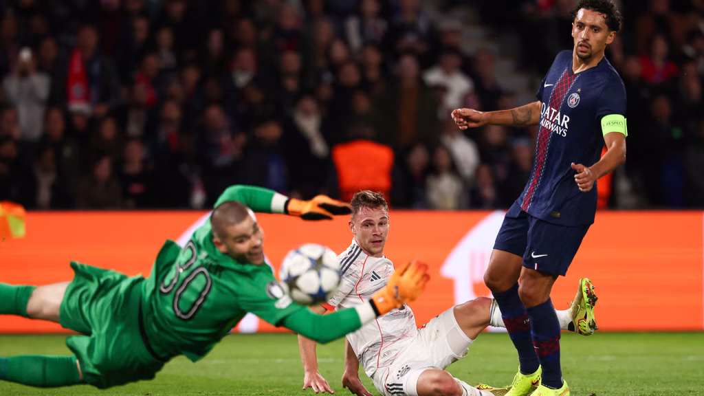 Josip Stanisic nearly converted a third for Bayern (Photo Credit: Bayern Media)